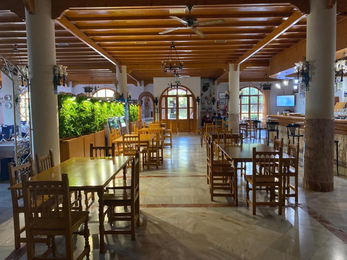 Hotel Meson Fuente Del Pino Olvera Extérieur photo