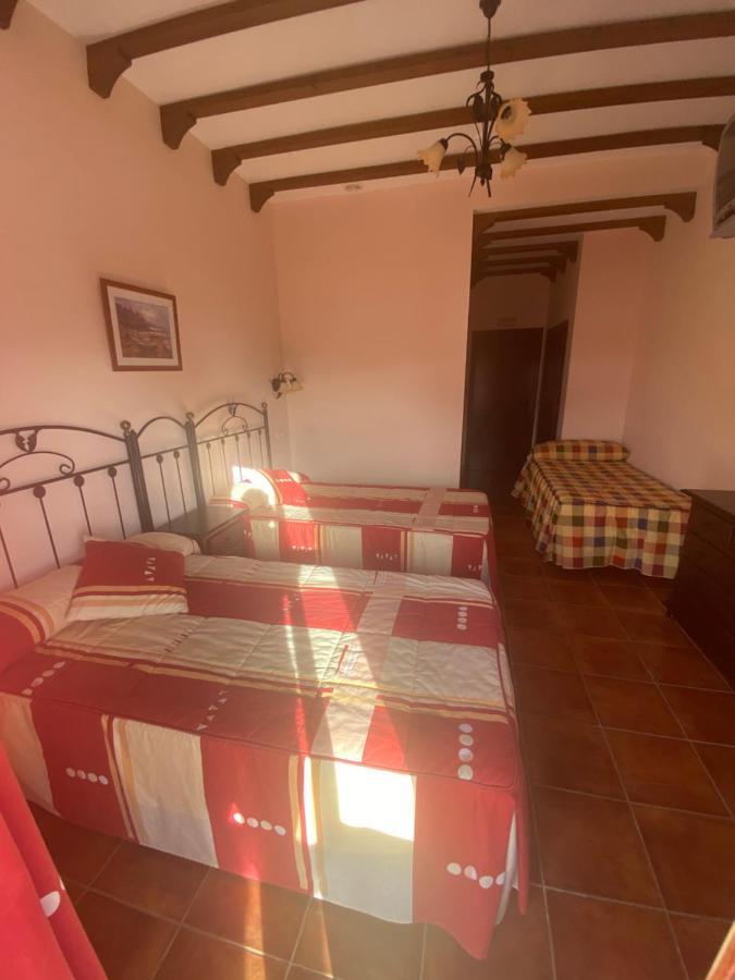 Hotel Meson Fuente Del Pino Olvera Extérieur photo